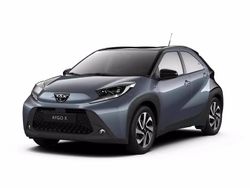 Nero Nuova 2025 Toyota Aygo X Trend SUV | 15.800 € (Buon prezzo)