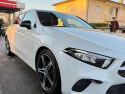 Bianco Usata 2020 Mercedes A180 Tre volumi | 25.500 € (Cara)