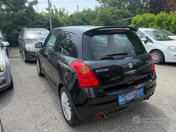 Usata 2009 Suzuki Swift Due volumi | 4000 € (Buon prezzo)