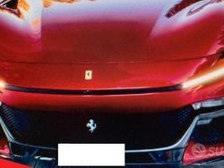 Rosso Usata 2024 Ferrari Purosangue SUV | 650.000 € (Molto cara)