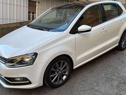 Bianco Usata 2016 VW Polo Highline Tre volumi | 10.600 € (Buon prezzo)
