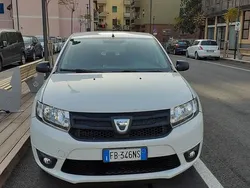 Usata 2015 Dacia Sandero Due volumi | 5500 € (Buon prezzo)