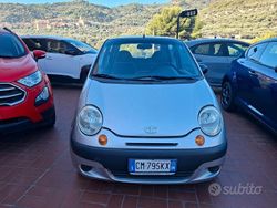 Grigio Usata 2004 Chevrolet Matiz SE Due volumi | 2900 € (Molto cara)