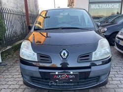 Nero Usata 2010 Renault Modus Expression Monovolume | 3000 € (Buon prezzo)
