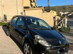 Usata 2009 Renault Clio III Due volumi | 3800 € (Buon prezzo)