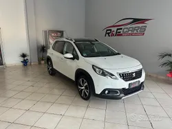 Bianco Usata 2017 Peugeot 2008 S SUV | 13.900 € (Cara)