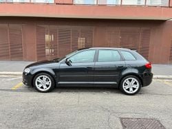 Nero Usata 2010 Audi A3 Sportback Ambiente Due volumi | 6700 €