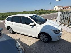 Usata 2014 Peugeot 308 SW Allure Station wagon | 5000 €