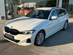 Bianco Usata 2023 BMW 318 Efficient Dynamics Station wagon | 29.800 € (Buon prezzo)