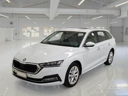 Bianco Usata 2022 Skoda Octavia Style Station wagon | 19.700 € (Buon prezzo)