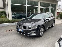 Grigio scuro Usata 2020 VW Passat Alltrack Station wagon | 25.800 € (Cara)