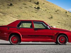 Rosso Usata 1987 Alfa Romeo 75 Tre volumi | 83.000 €