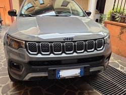 Grigio Usata 2023 Jeep Compass SUV | 28.000 € (Molto cara)