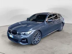 Grigio Usata 2020 BMW 320 M Sport Station wagon | 28.900 € (Buon prezzo)