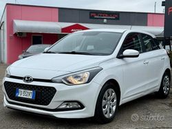 Bianco Usata 2016 Hyundai i20 GO! Tre volumi | 5990 € (Buon prezzo)