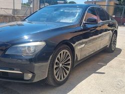 Nero Usata 2009 BMW 730 Tre volumi | 10.800 € (Buon prezzo)