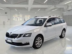 Bianco Usata 2020 Skoda Octavia Executive Station wagon | 13.950 € (Ottimo prezzo)