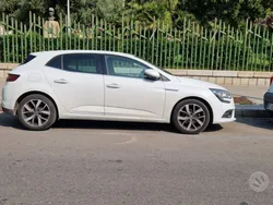Usata 2017 Renault Mégane IV Bose Edition Tre volumi | 11.800 € (Cara)