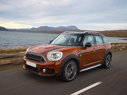 Grigio Usata 2018 Mini Cooper S Countryman Hype SUV | 19.990 € (Buon prezzo)