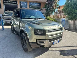Pangea green Usata 2025 Land Rover Defender SE Dynamic SUV | 79.900 € (Buon prezzo)