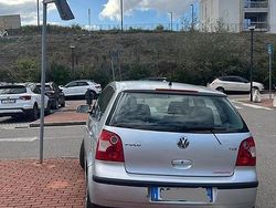 Grigio Usata 2001 VW Polo Trendline Tre volumi | 1000 € (Buon prezzo)