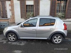 Usata 2011 Dacia Sandero Stepway Tre volumi | 4500 € (Buon prezzo)