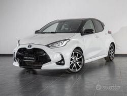 Grigio Usata 2022 Toyota Yaris Hybrid Style Due volumi | 19.900 € (Molto cara)