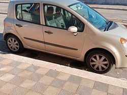 Usata 2006 Renault Modus Monovolume | 1000 € (Super prezzo)
