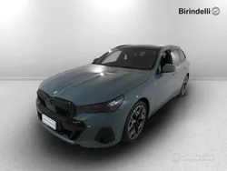Verde Usata 2024 BMW 520 M Sport Station wagon | 65.000 € (Ottimo prezzo)