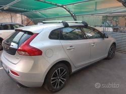 Grigio Usata 2019 Volvo V40 Station wagon | 10.500 € (Super prezzo)