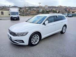 Bianco Usata 2020 VW Passat Business Station wagon | 19.499 € (Buon prezzo)