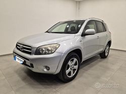 Argento Usata 2006 Toyota RAV4 Luxury SUV | 3490 € (Ottimo prezzo)