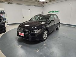 Nero Usata 2023 VW Golf Life Tre volumi | 23.900 € (Ottimo prezzo)