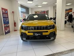 Giallo Usata 2024 Jeep Avenger Summit SUV | 23.450 € (Buon prezzo)