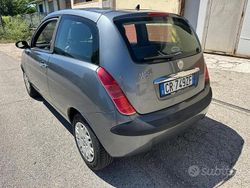 Grigio Usata 2004 Lancia Ypsilon Due volumi | 1300 € (Buon prezzo)
