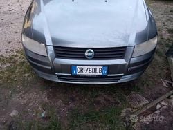 Usata 2004 Fiat Stilo Active Tre volumi | 1000 € (Buon prezzo)