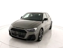 Grigio Usata 2024 Audi A1 S-Line Due volumi | 22.780 € (Super prezzo)
