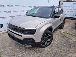 Grigio Usata 2024 Jeep Avenger Summit SUV | 24.500 € (Buon prezzo)