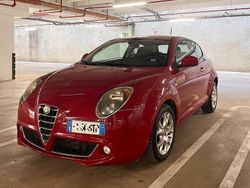 Rosso Usata 2015 Alfa Romeo MiTo Due volumi | 4200 € (Buon prezzo)