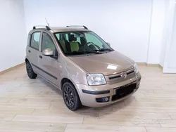 Beige Usata 2009 Fiat Panda Dynamic Due volumi | 5600 € (Molto cara)