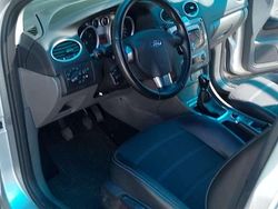 Usata 2009 Ford Focus Style Tre volumi | 2900 € (Ottimo prezzo)