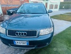 Grigio Usata 2004 Audi A4 Station wagon | 1800 € (Buon prezzo)