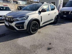 Grigio Usata 2023 Dacia Sandero Extreme Tre volumi | 16.500 € (Buon prezzo)