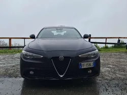 Usata 2016 Alfa Romeo Giulia Business Tre volumi | 17.000 €