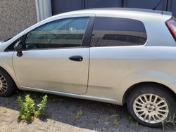 Grigio Usata 2012 Fiat Punto Due volumi | 800 € (Super prezzo)