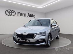 Grigio Usata 2023 Skoda Scala Ambition Due volumi | 15.900 € (Buon prezzo)