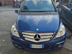 Blu Usata 2011 Mercedes B180 Monovolume | 4700 € (Buon prezzo)