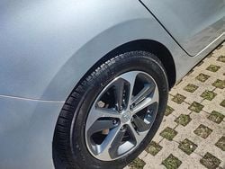 Grigio Usata 2016 Hyundai i30 GO! Tre volumi | 7500 € (Buon prezzo)