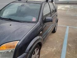 Usata 2008 Ford Fusion Tre volumi | 1500 € (Ottimo prezzo)