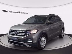 Limestone grey metalizzato Usata 2019 VW T-Cross Style SUV | 14.700 € (Buon prezzo)
